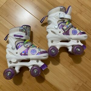 Roller Skates for Girls Kids Child Beginners, 4 Size Adjustable Light up Wheels